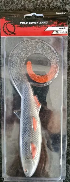 Quantum Shad : YOLO Curly Tail Blankvoorn 26 Cm – 64 G
